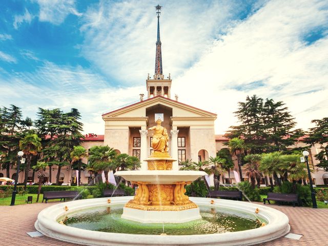 Индивидуальная пешая экскурсия по центру города Сочи — фото 2