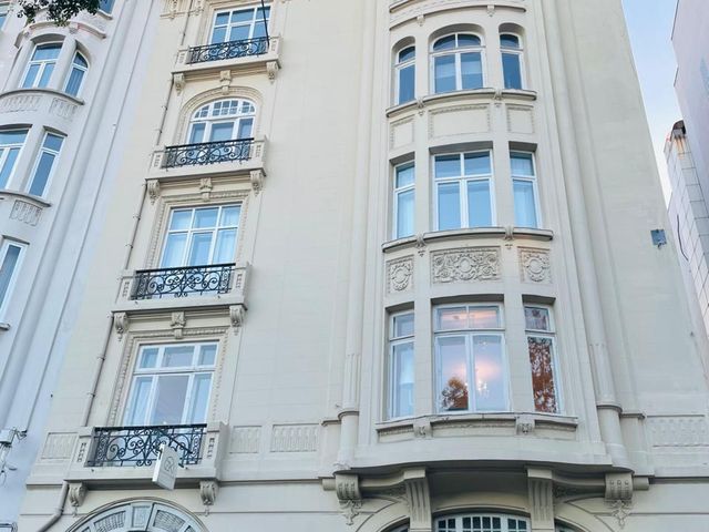 Экскурсия в Стамбуле по локациям сериала «Клюквенный щербет» — фото 2