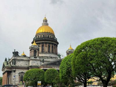 Пешая экскурсия по Петербургу на 3 часа: главное и любимое