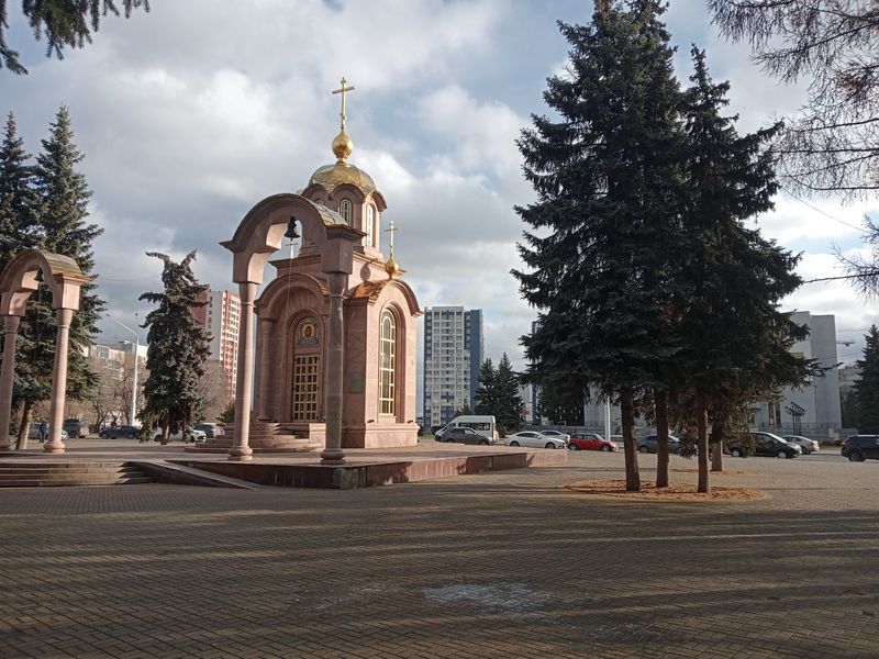 Знакомый город - индивидуальная экскурсия в Кемерове пешком длительностью 2 часа с количеством участников до 5 человек цена экскурсии 5000₽