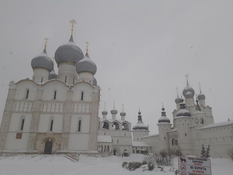 Успенский собор, звонница и кремль