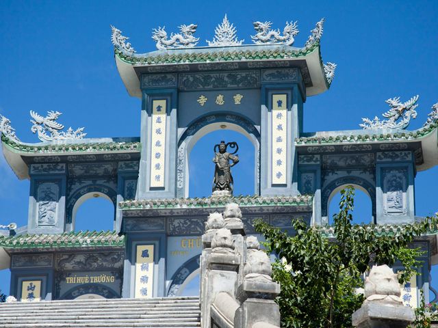 Все грани Вьетнама: экскурсия от пагоды Линь Унг до курорта — фото 2