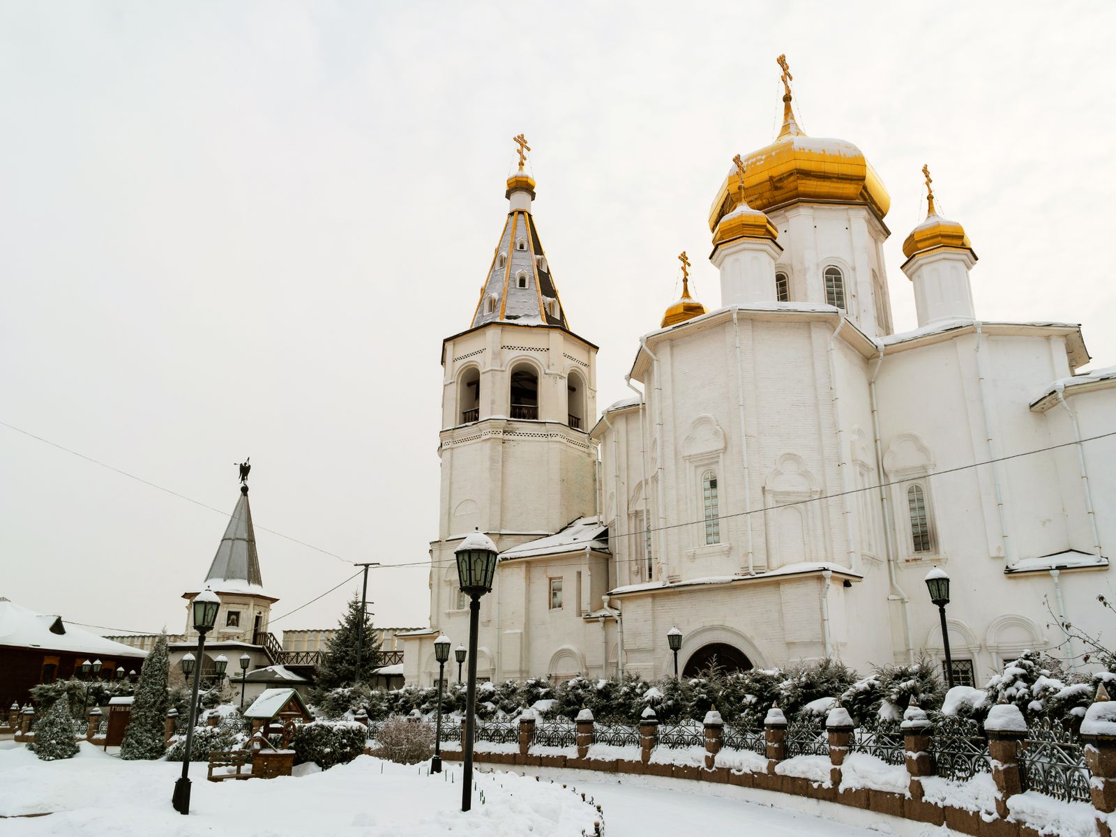 Свято-Троицкий монастырь