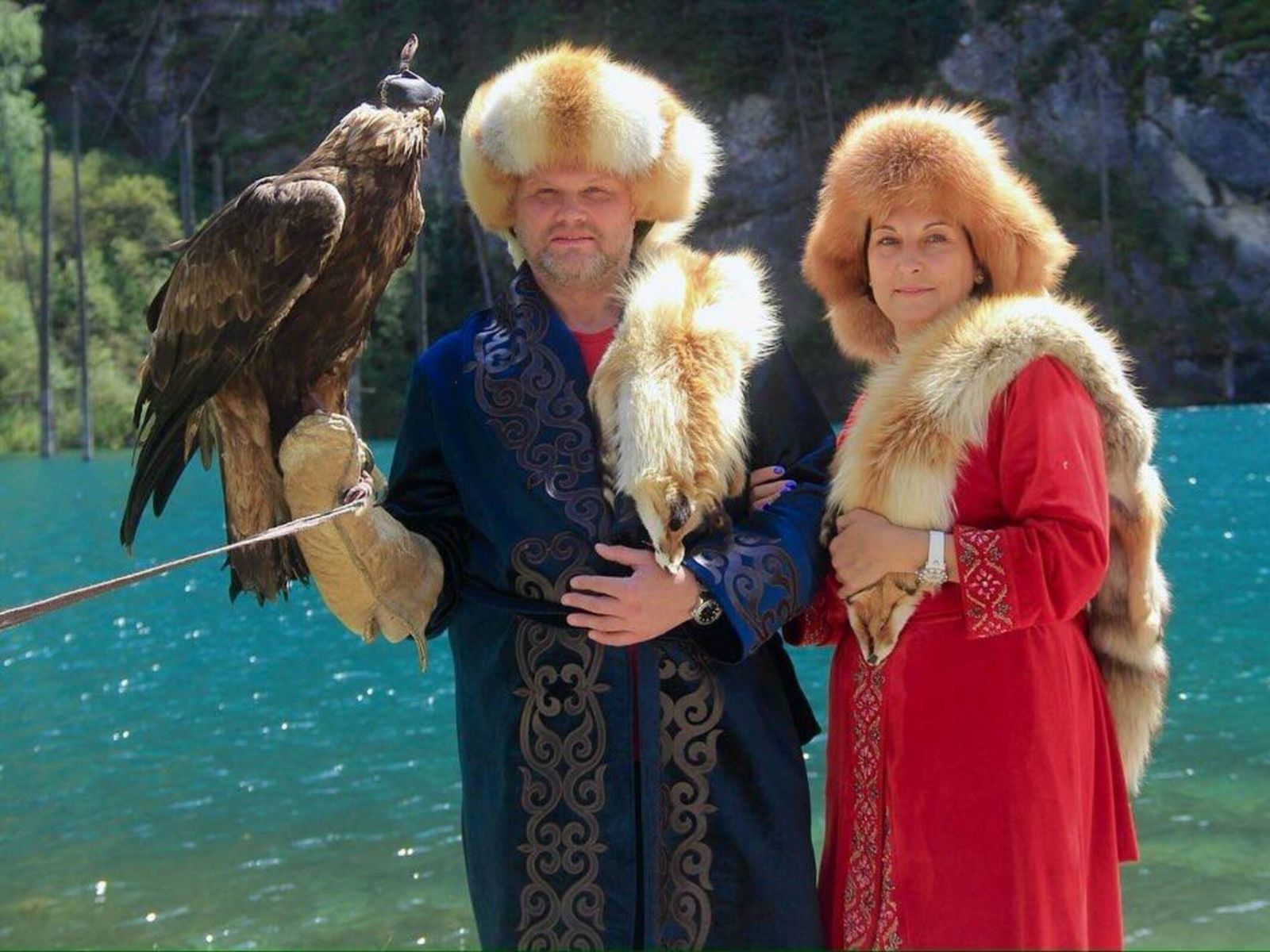 Туристы