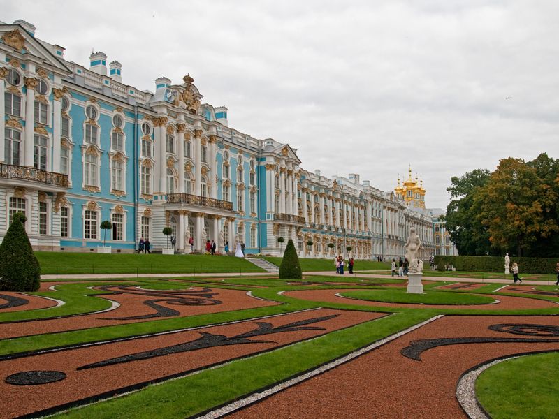 Пушкин: в Царское Село из СПб в групповом формате - групповая экскурсия в Санкт-Петербурге на автобусе длительностью 5.5 часов с количеством участников более 20 человек цена экскурсии 3750₽
