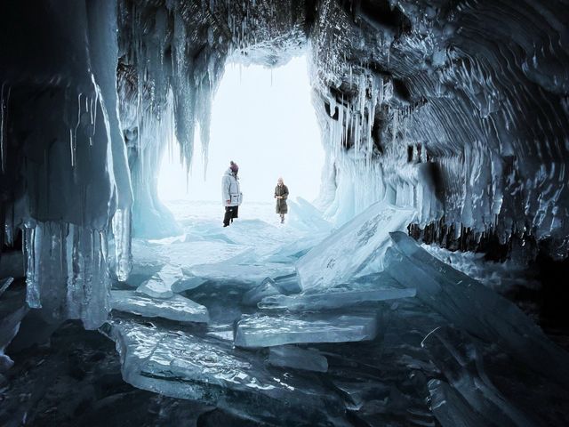 Насыщенный маршрут по льду Байкала на 3 дня — фото 2
