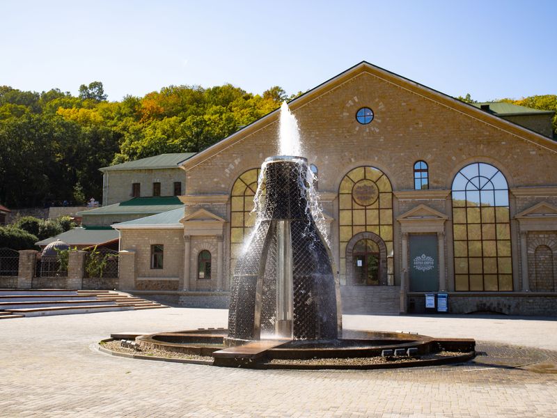 Фонтан "Царь-бутылка"