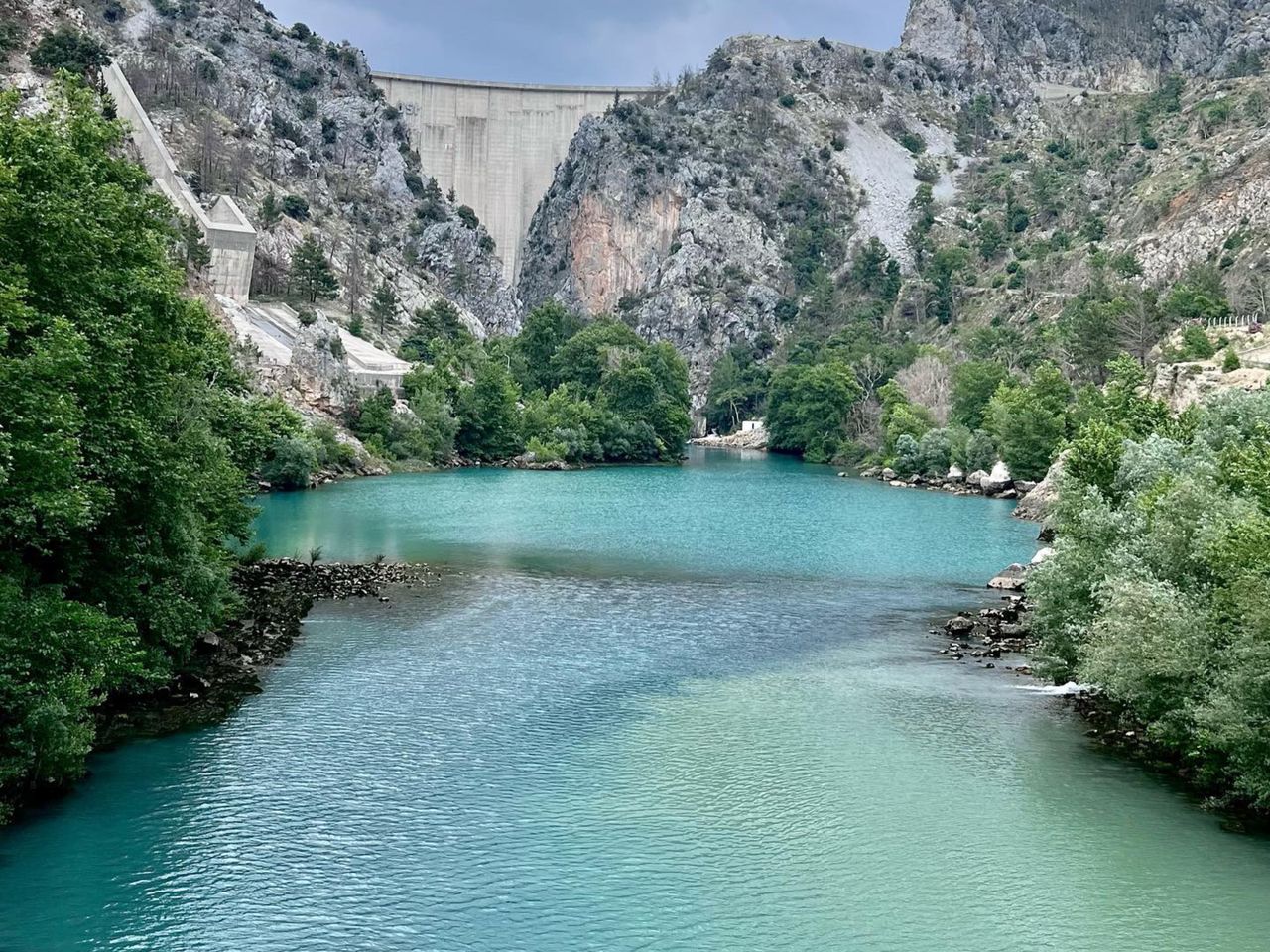 Зелёный каньон: в Green Canyon из Анталии - групповая экскурсия в Анталии длительностью 9 часов с количеством участников более 20 человек цена экскурсии 45€