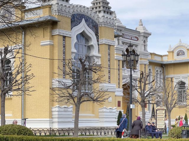Обзорная экскурсия из Пятигорска "Тайны старого Кисловодска"