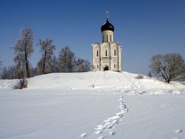 Боголюбово: преданья старины глубокой