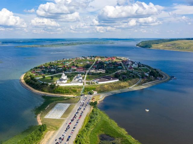 Индивидуальная экскурсия: Свияжск и Музей археологического дерева — фото 2