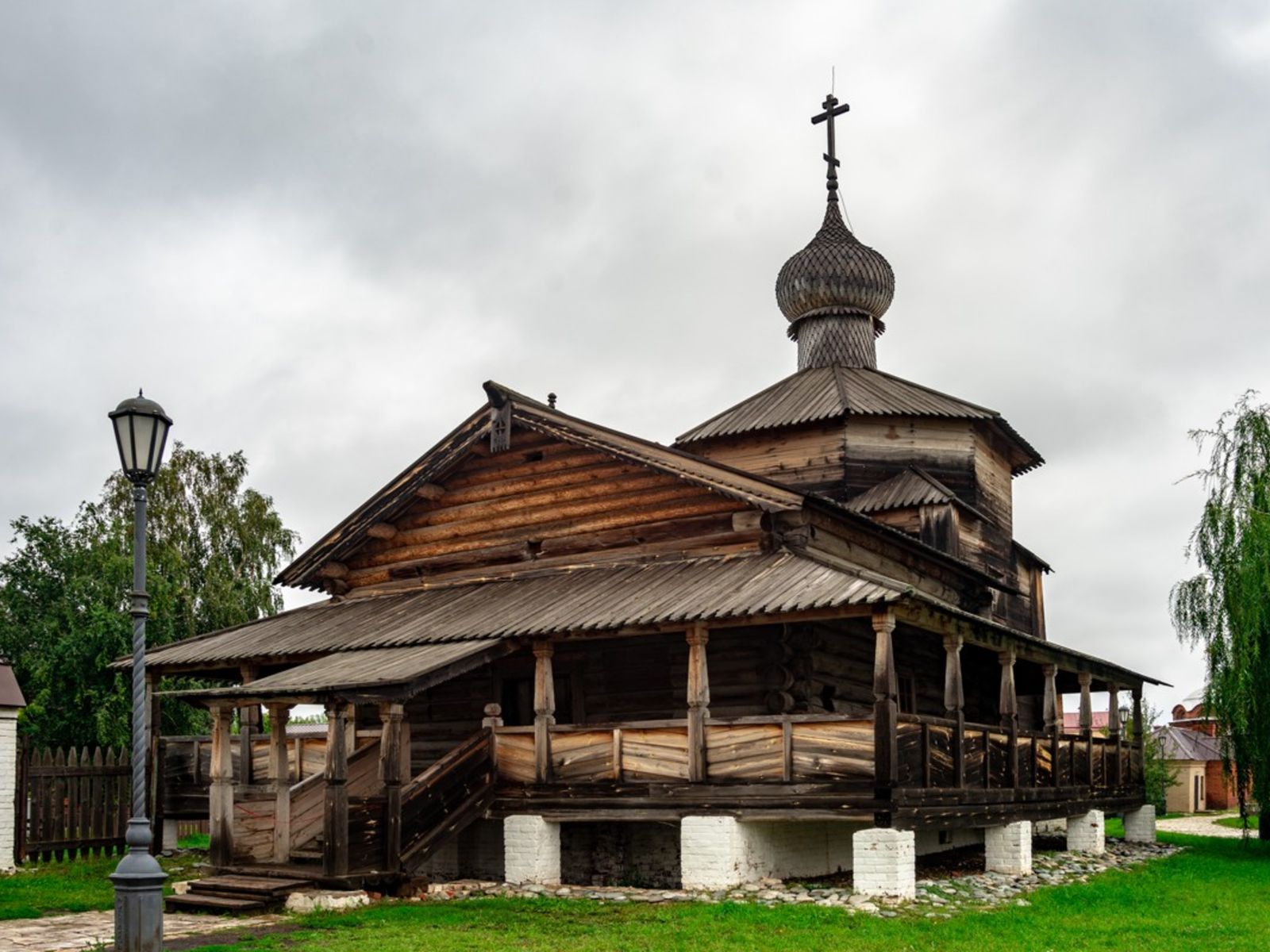 Троицкая церковь