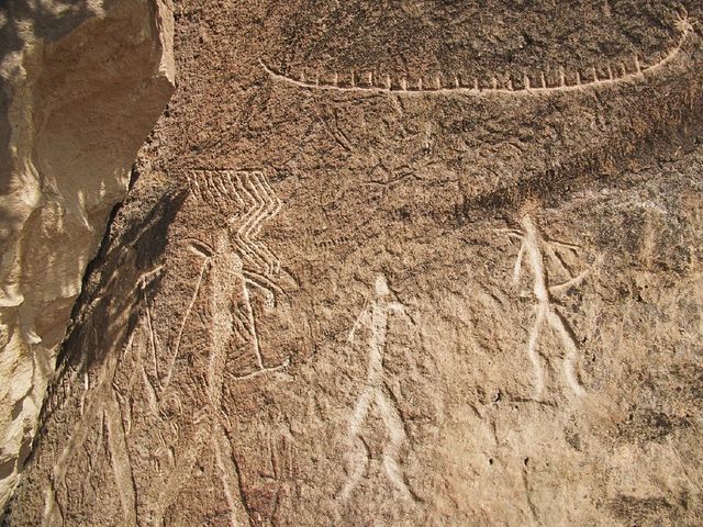 Индивидуальная экскурсия из Баку в Гобустан и грязевые вулканы — фото 2