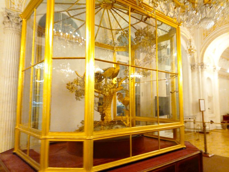 Часы Павлин