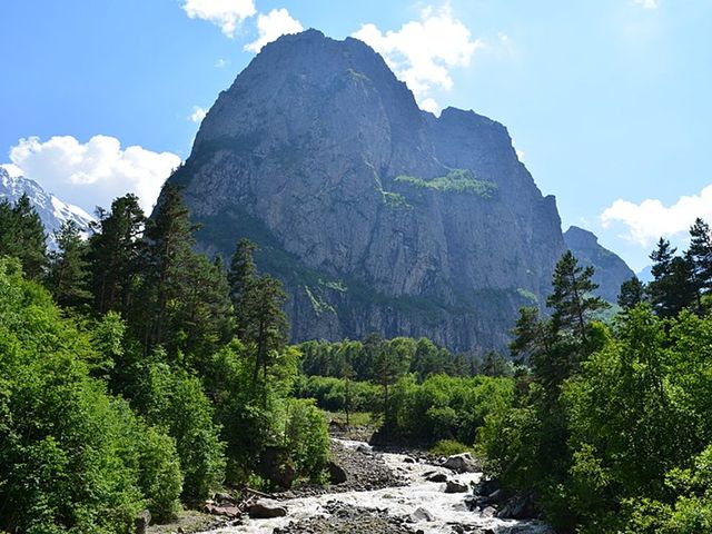 Индивидуальная экскурсия из Владикавказа в Цей и Мамисон — фото 3