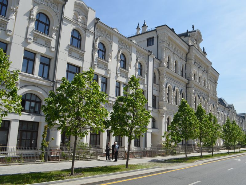 Здание Политехнического музея на Новой площади