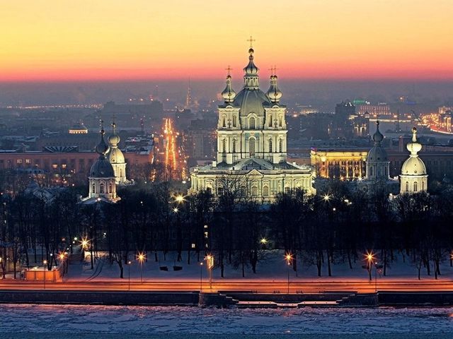 Индивидуальный исторический квест в Петербурге "Назад в Смольный" — фото 3