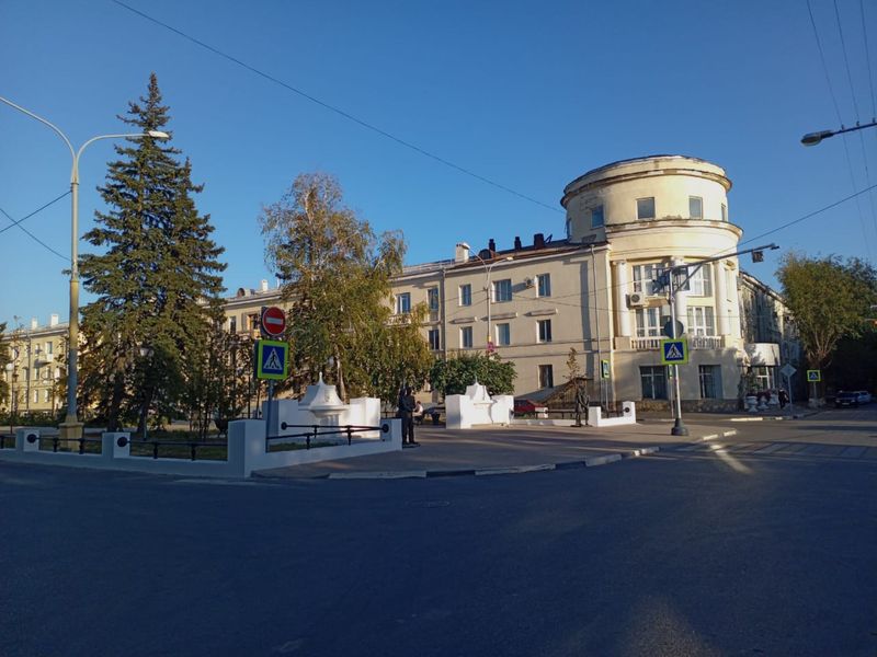 По городу 