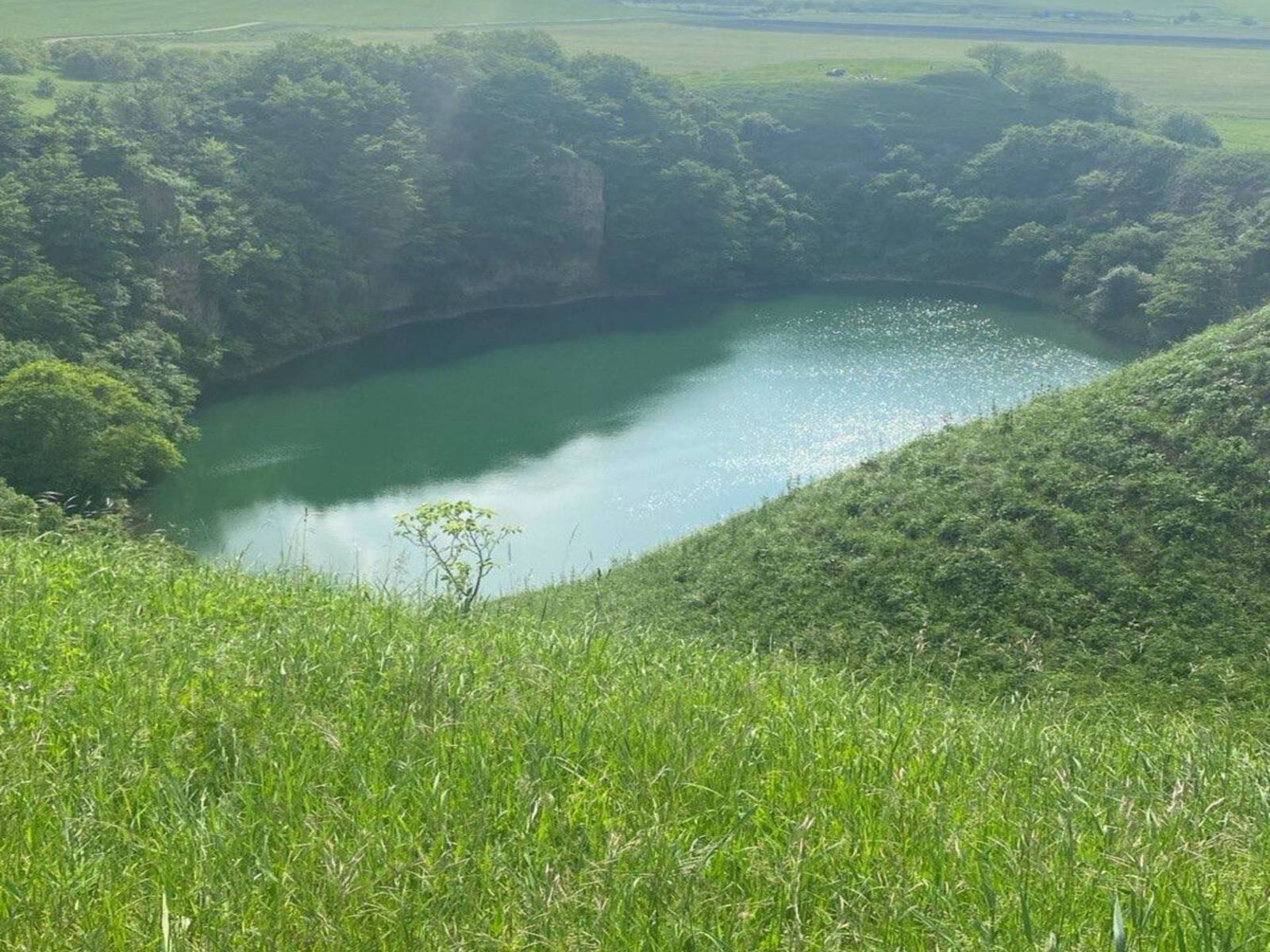 Карстовое озеро