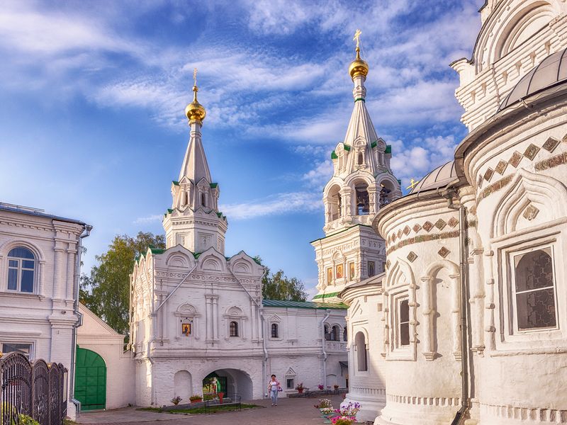 В обители