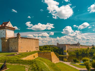Экскурсии в Нарве