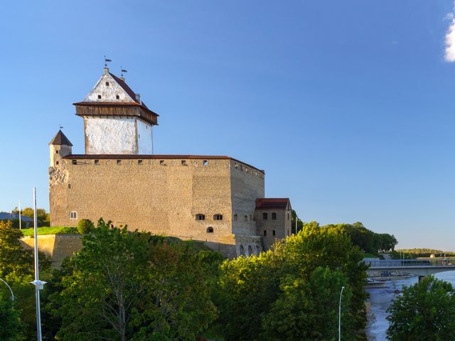 Индивидуальная обзорная экскурсия по Нарве пешком — фото 2