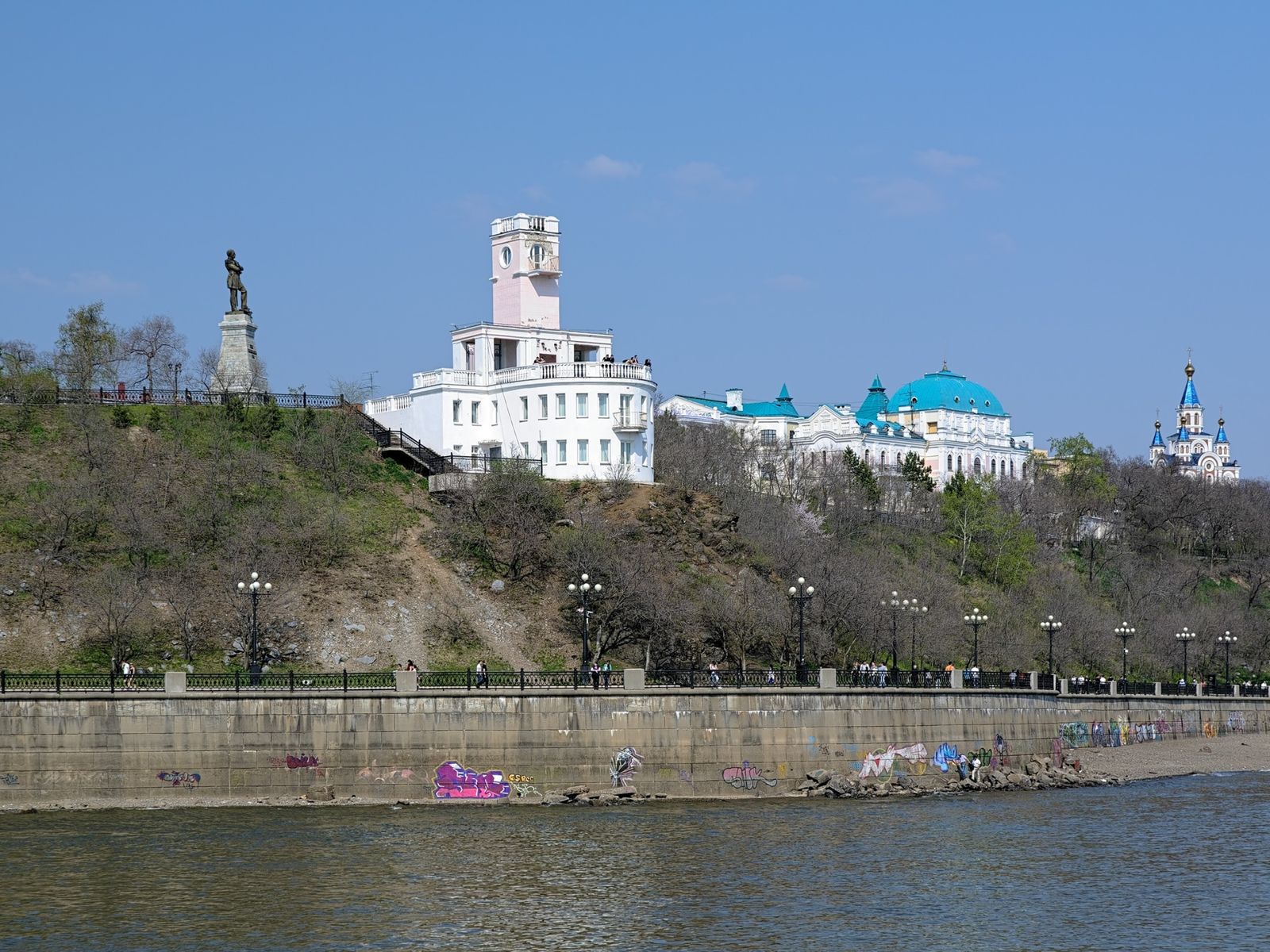 Вид на Хабаровск