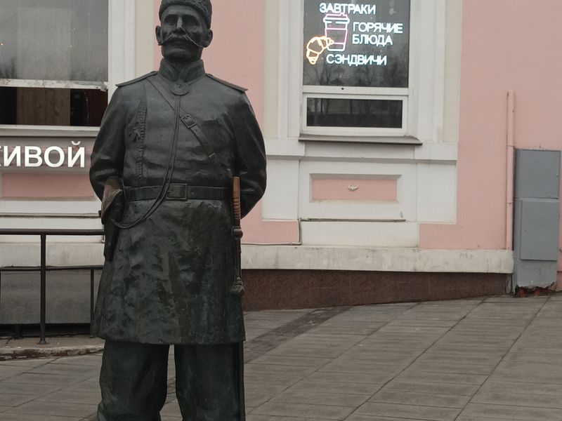 Скульптура городового