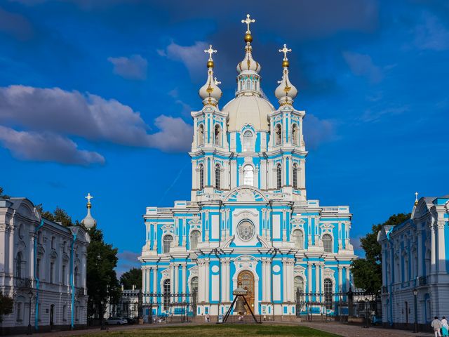 Авторская экскурсия "Смольный собор и Институт благородных девиц"