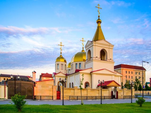 Экскурсия от мечети "Сердце Чечни" до храма Архангела Михаила