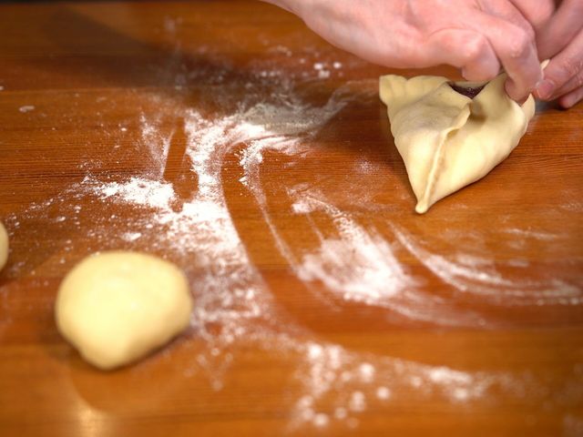 Групповой мастер-класс в Казани по приготовлению эчпочмака — фото 2