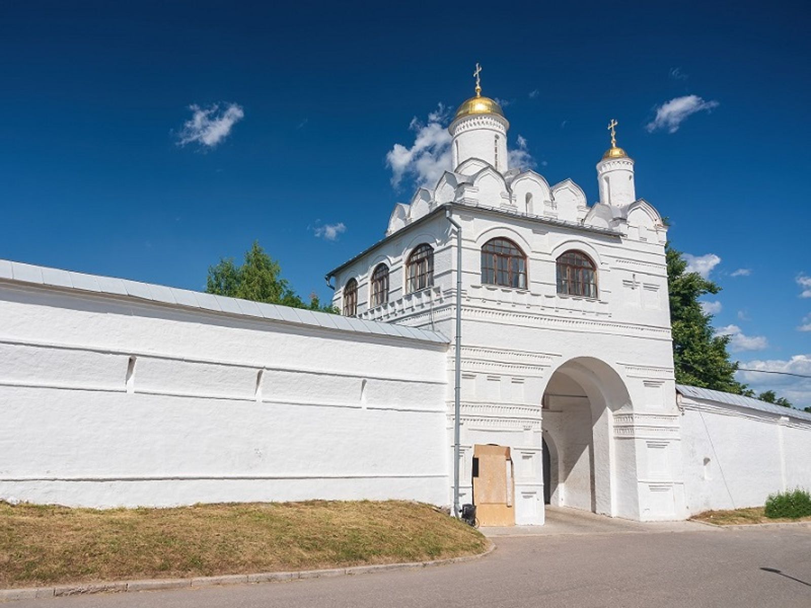 Церковь