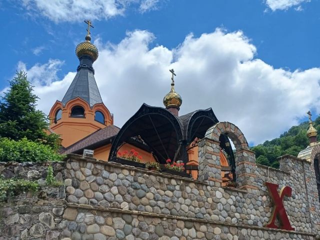 Групповая экскурсия из Лазаревского в Солохаул и на Озера любви — фото 2