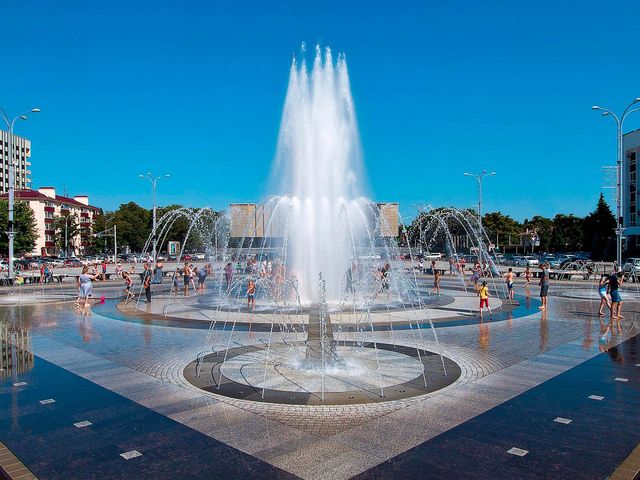 Обзорная пешая экскурсия по центру Краснодара с фотосессией