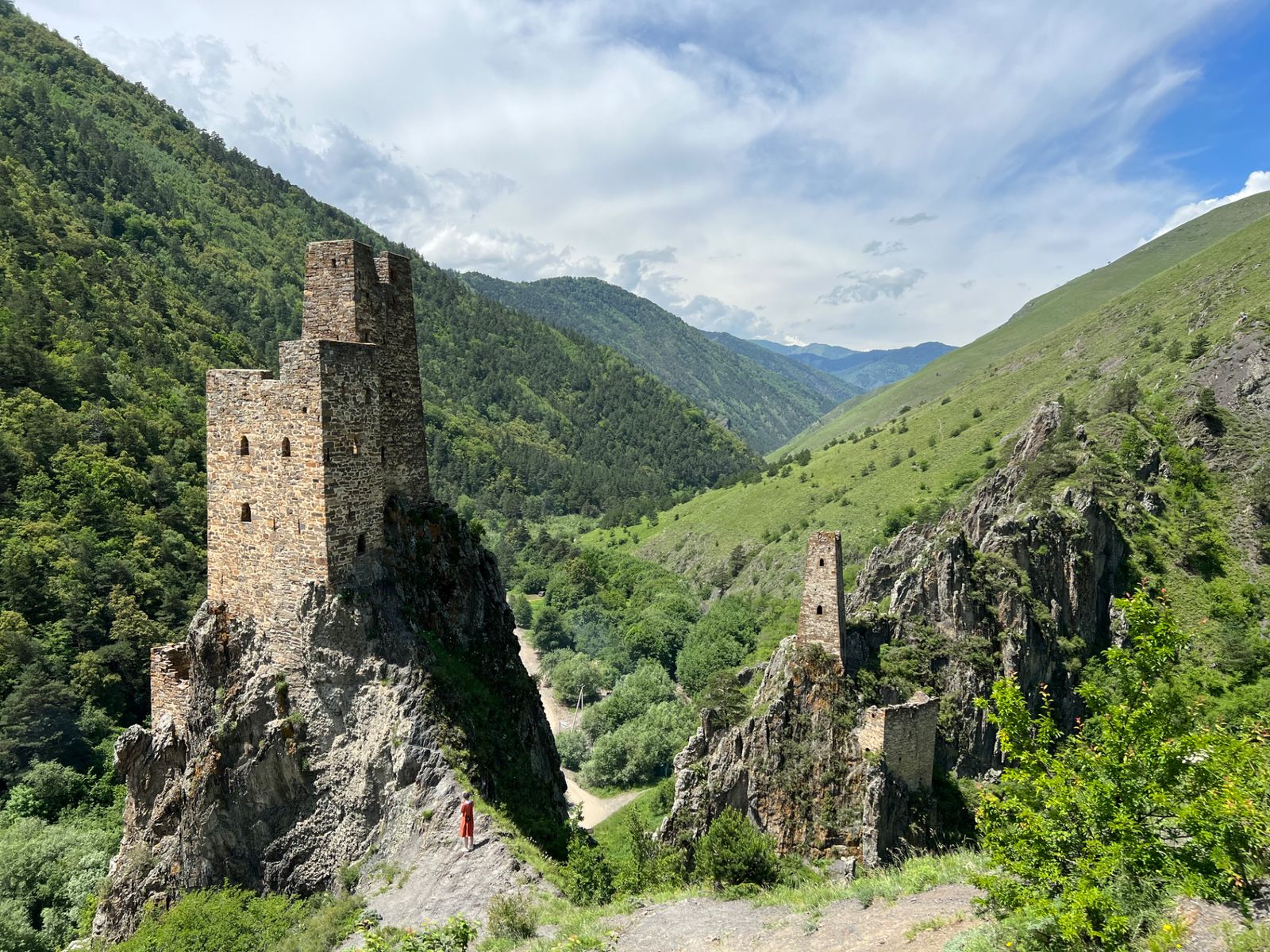 Башни