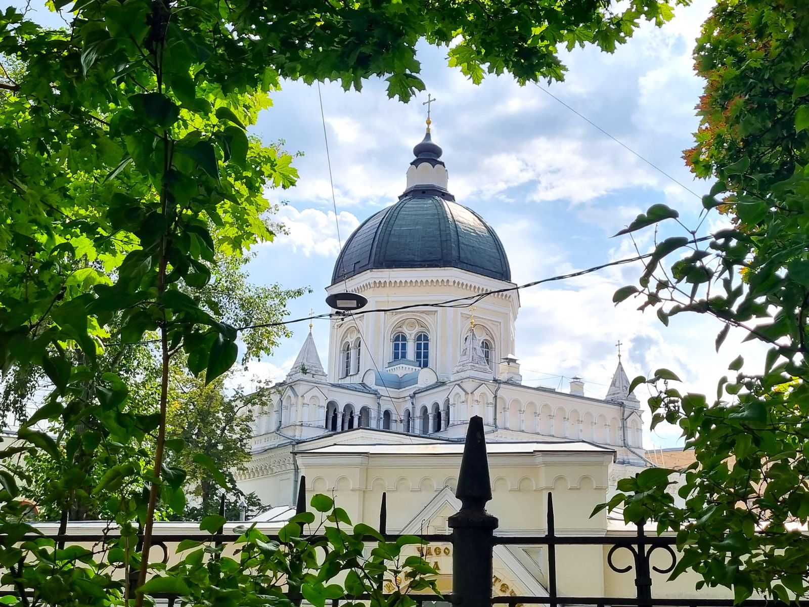 Ивановский монастырь