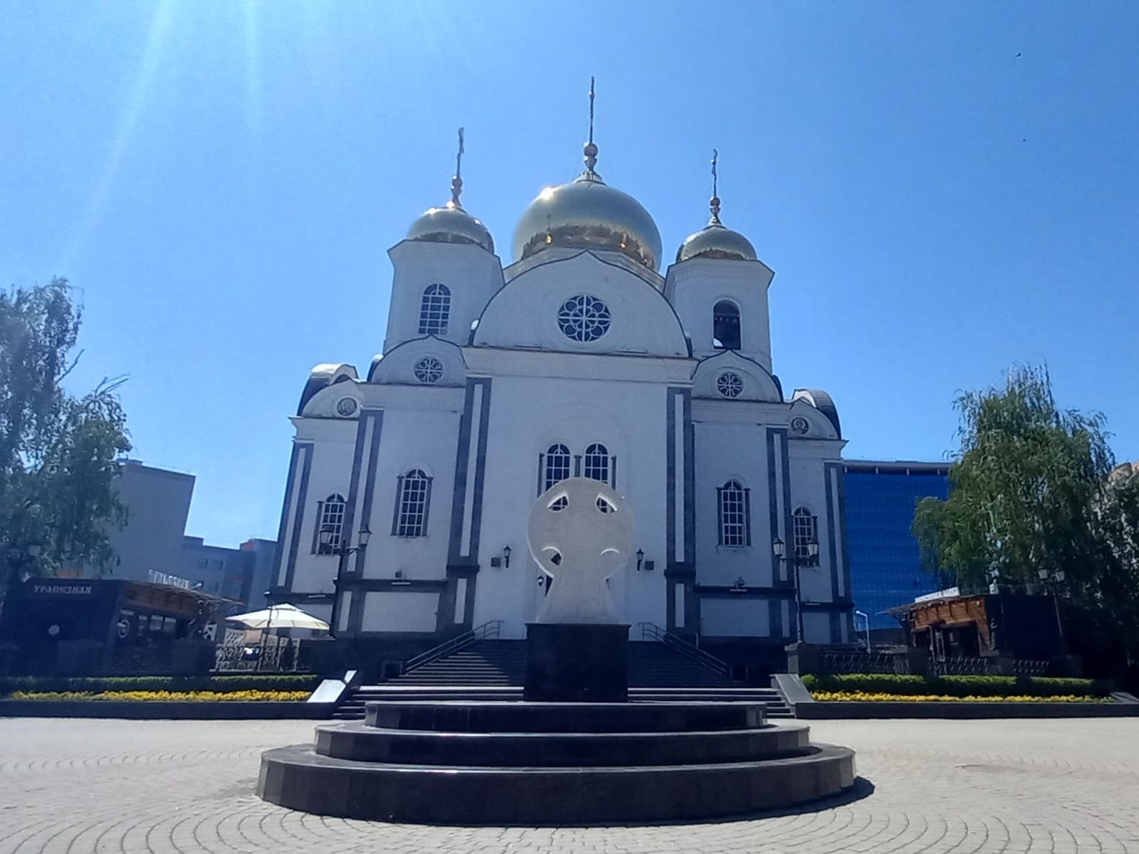 Поклонной крест основателям славянской письменности Кириллу и Мефодию
