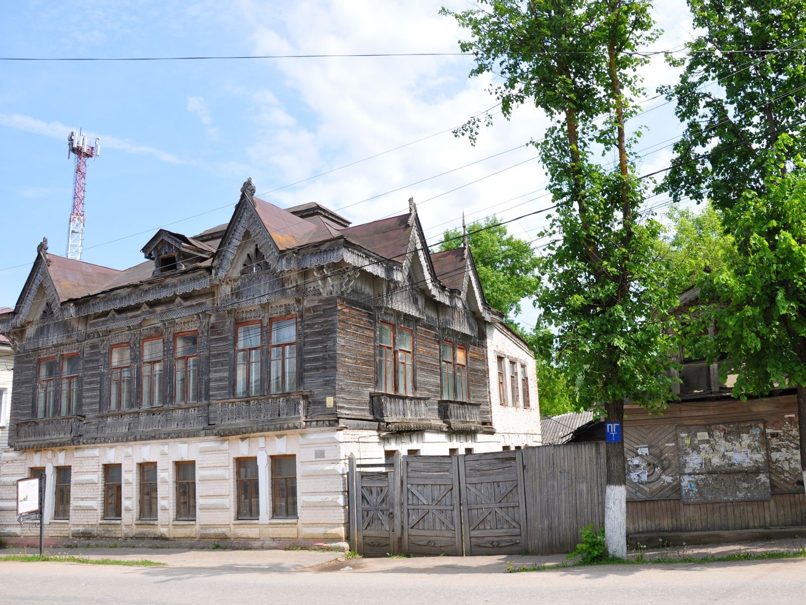 "кружевной" дом
