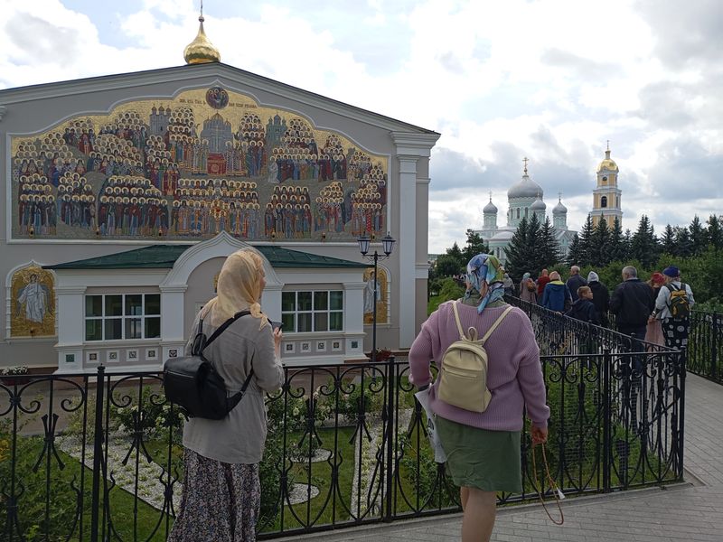 На святой Канавке Дивеево