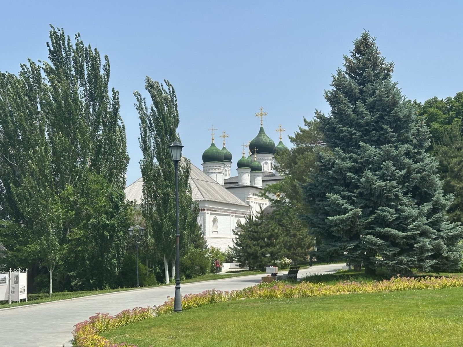 Троицкий монастырь