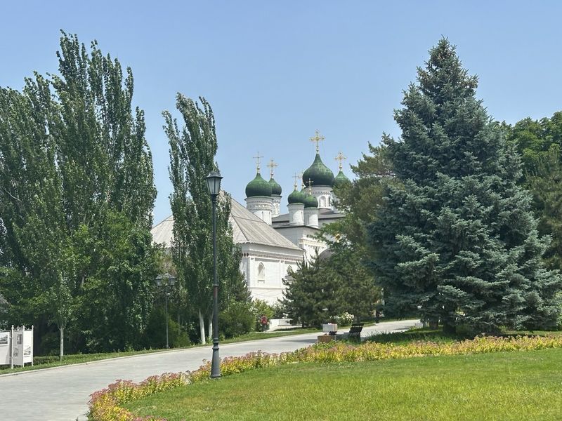 Троицкий монастырь