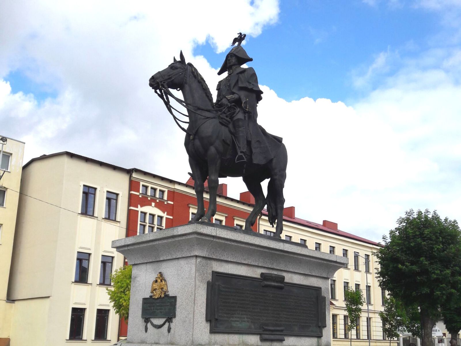 Памятник Наполеону
