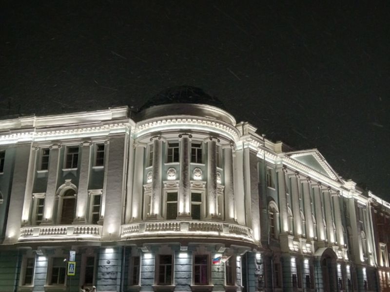 Индивидуальная экскурсия вдоль по набережной Нижнего Новгорода - индивидуальная экскурсия в Нижнем Новгороде пешком длительностью 1.5 часа с количеством участников до 6 человек со скидкой 10% цена экскурсии 5400₽