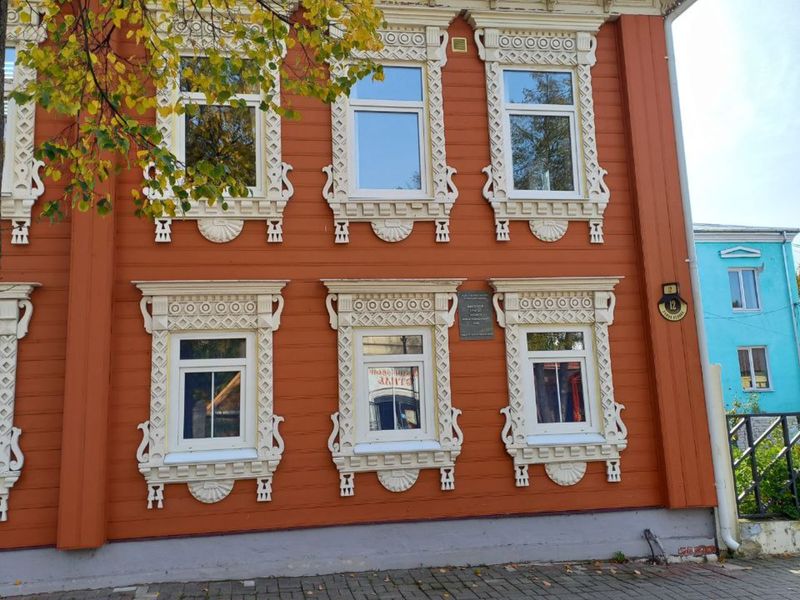 Экскурсия в Семенов: хохлома, матрешки и традиции староверов - индивидуальная экскурсия в Нижнем Новгороде на машине гида длительностью 8 часов с количеством участников до 3 человек цена экскурсии 24000₽