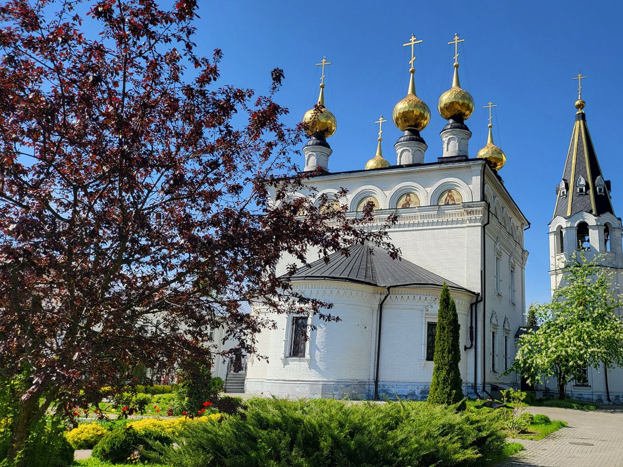 Экскурсия из Нижнего Новгорода в сказочный Городец на Волге - индивидуальная экскурсия в Нижнем Новгороде на машине гида длительностью 10 часов с количеством участников до 4 человек цена экскурсии 16000₽