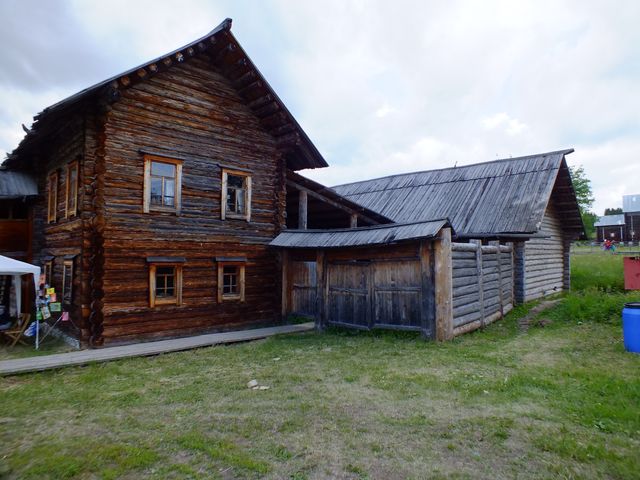 Экскурсия из Перми в Музей деревянного зодчества "Хохловка" — фото 2