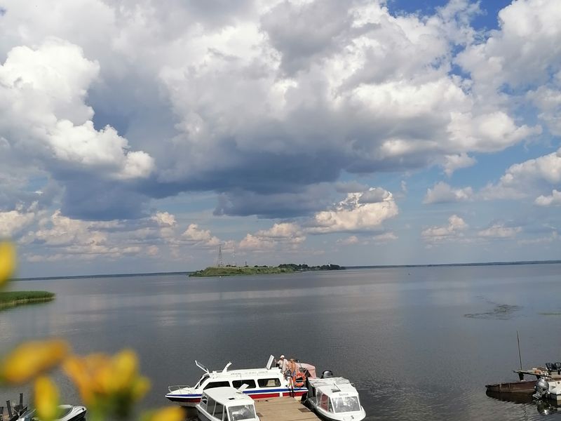 Экскурсия на Талабские острова — путешествие по Псковскому морю - индивидуальная экскурсия в Пскове на машине гостей длительностью 5 часов с количеством участников до 5 человек цена экскурсии 13990₽