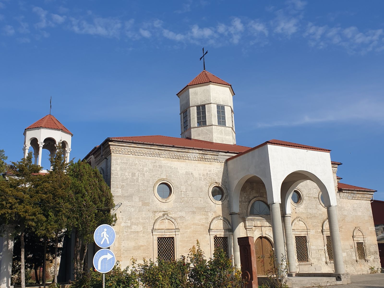 Армянский храм
