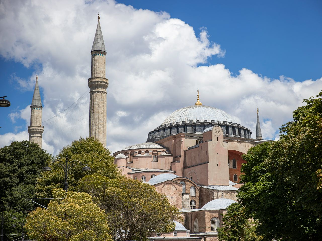 Индивидуальная обзорная экскурсия по Старому городу Стамбула - индивидуальная экскурсия в Стамбуле пешком длительностью 4 часа с количеством участников до 7 человек цена экскурсии 300€