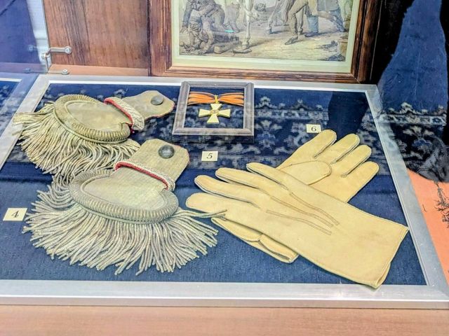 Групповая экскурсия "Казаки и короны: секреты особой службы"
